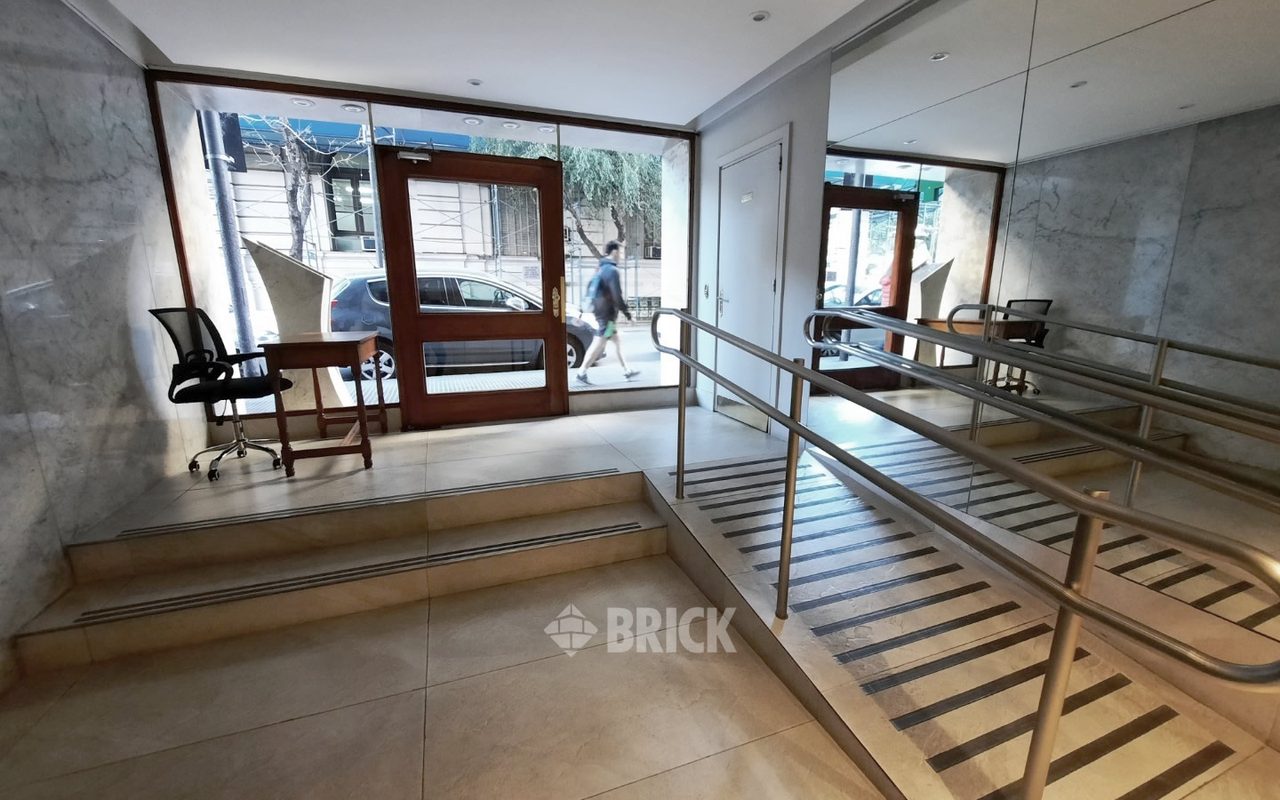 ALVEAR, MARCELO T. DE al 1800 Piso 1 26