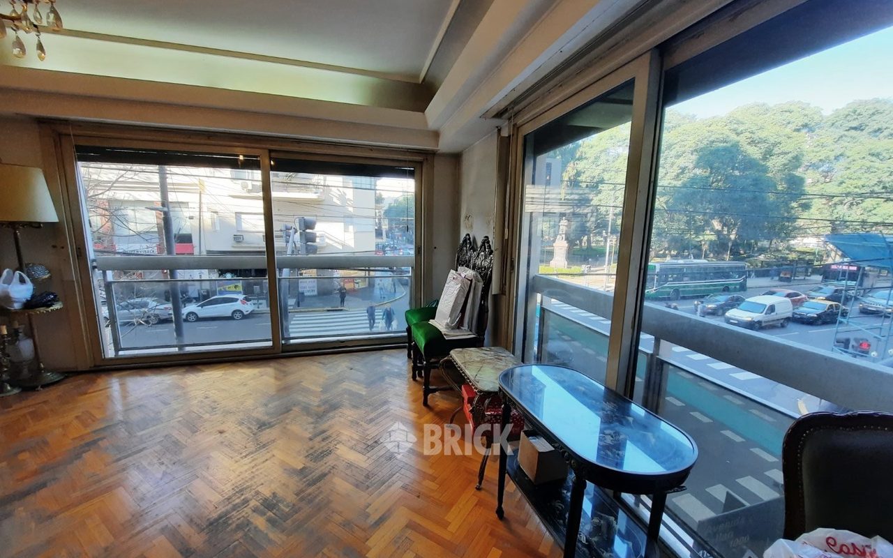 ALVEAR, MARCELO T. DE al 1800 Piso 1 6