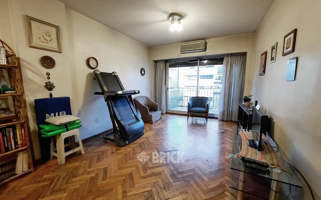 LAS HERAS, AV. al 2900 Piso 5 1