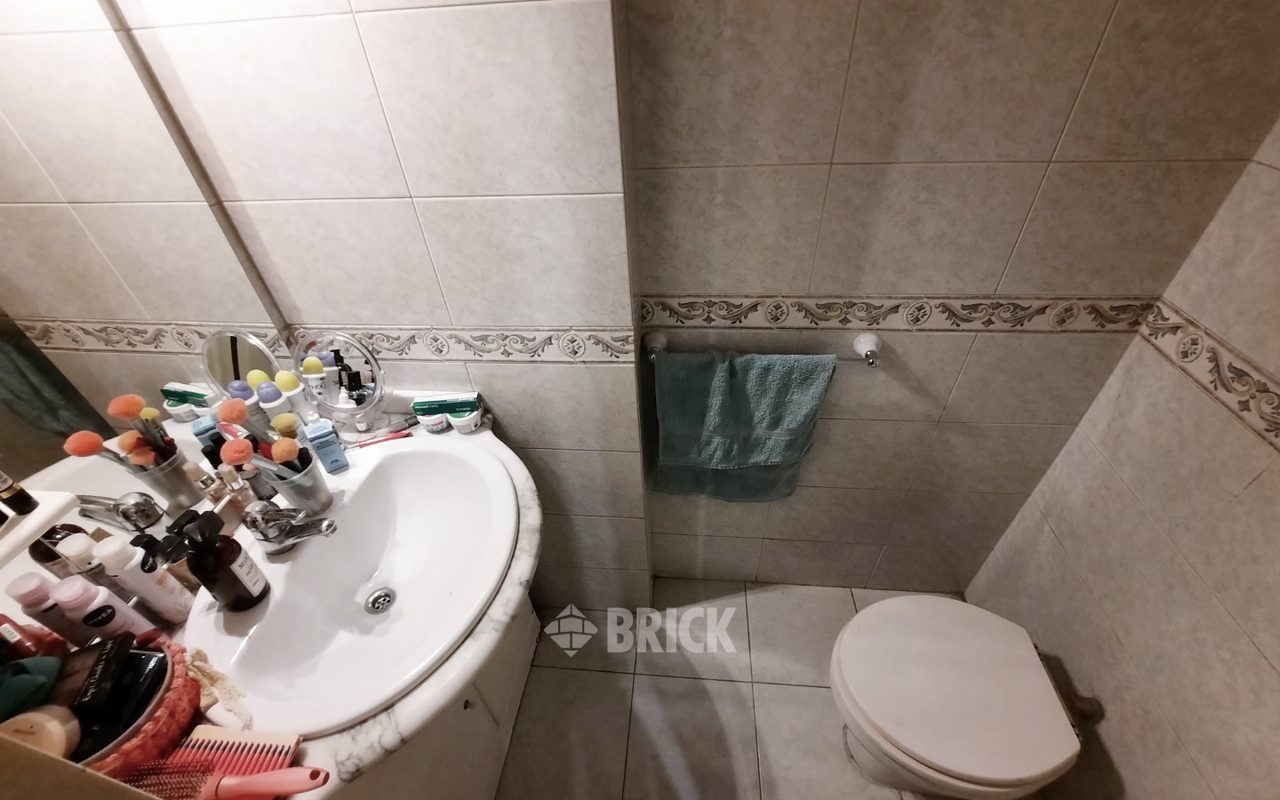 LAS HERAS, AV. al 2900 Piso 5 27