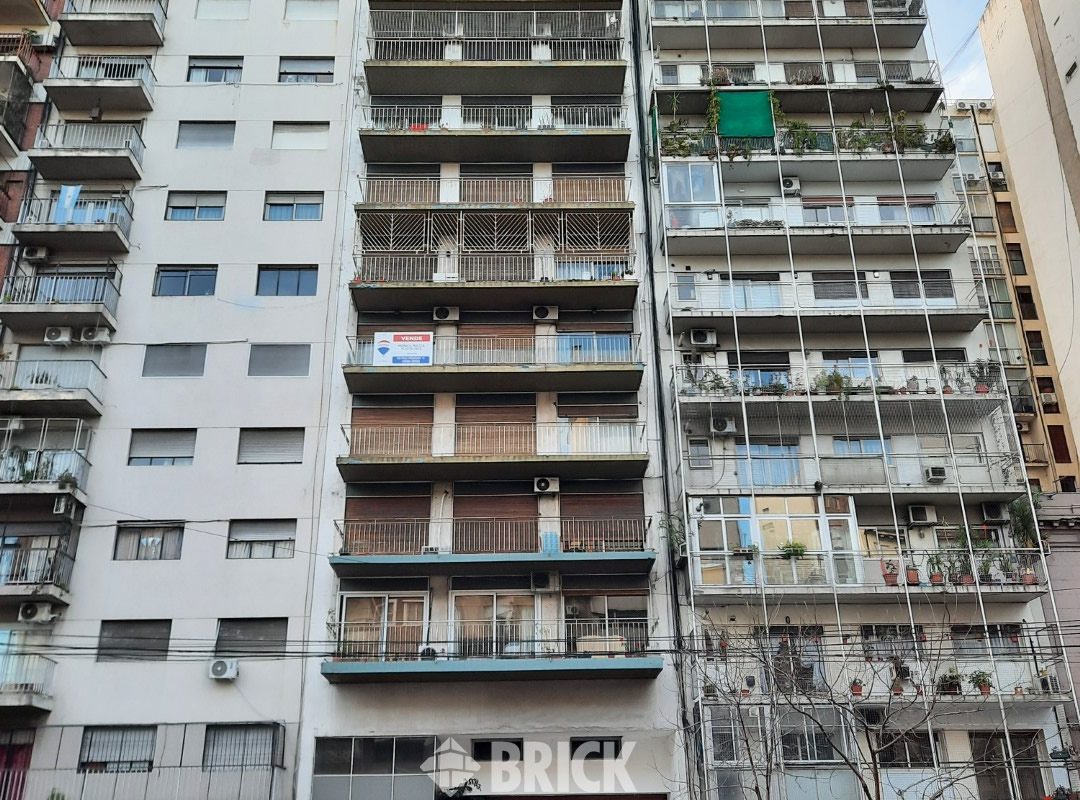 LAS HERAS, AV. al 2900 Piso 5 43