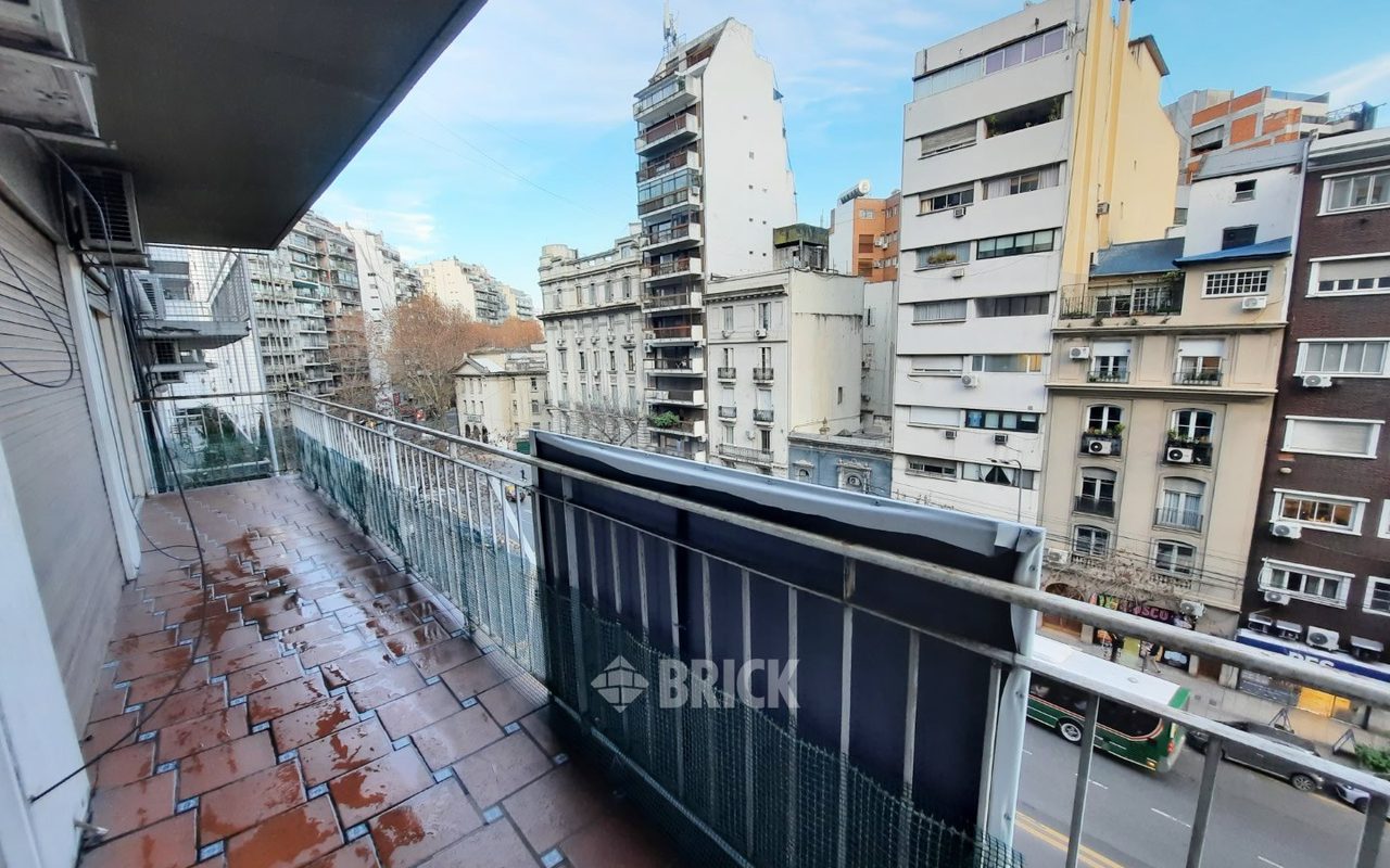 LAS HERAS, AV. al 2900 Piso 5 9