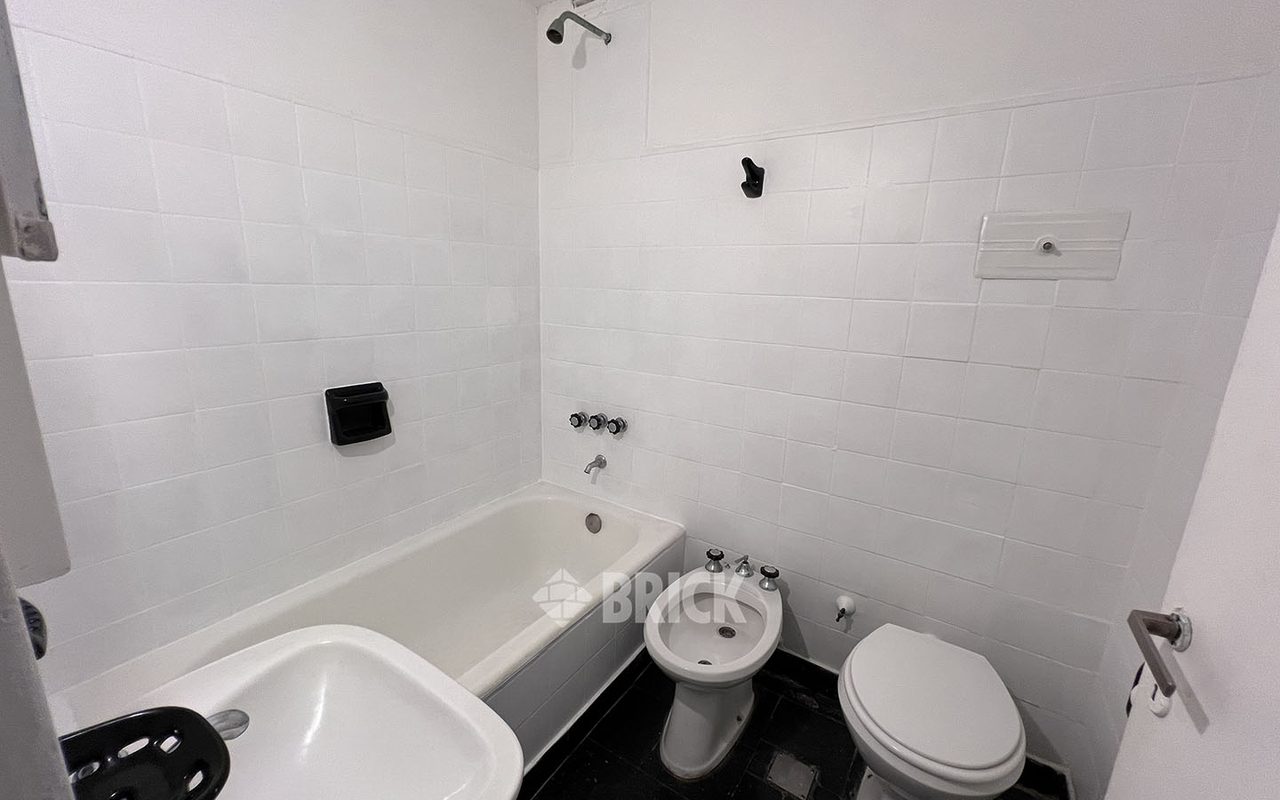 CATAMARCA al 400 Piso 8 6