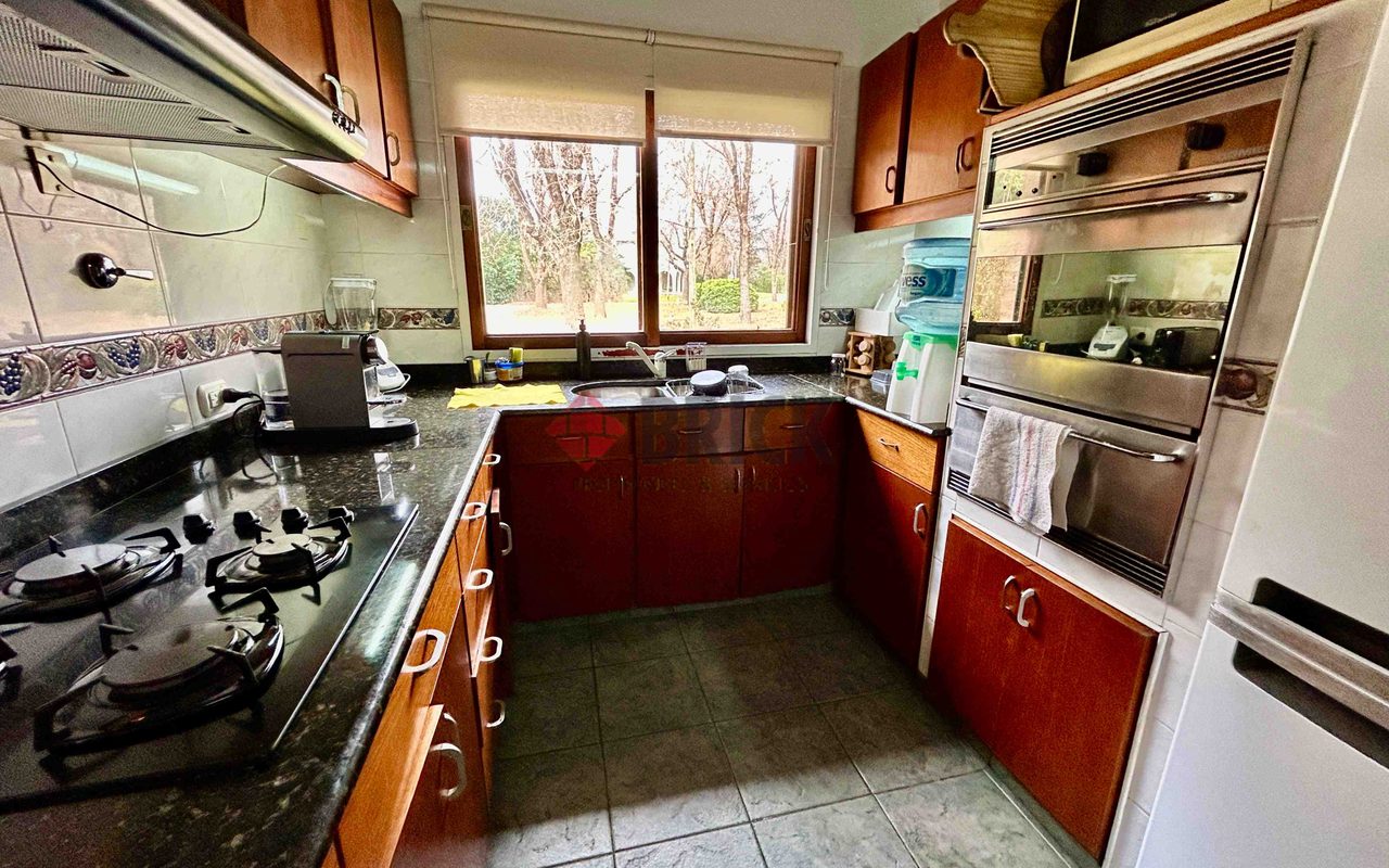 GOLFERS COUNTRY CLUB 13