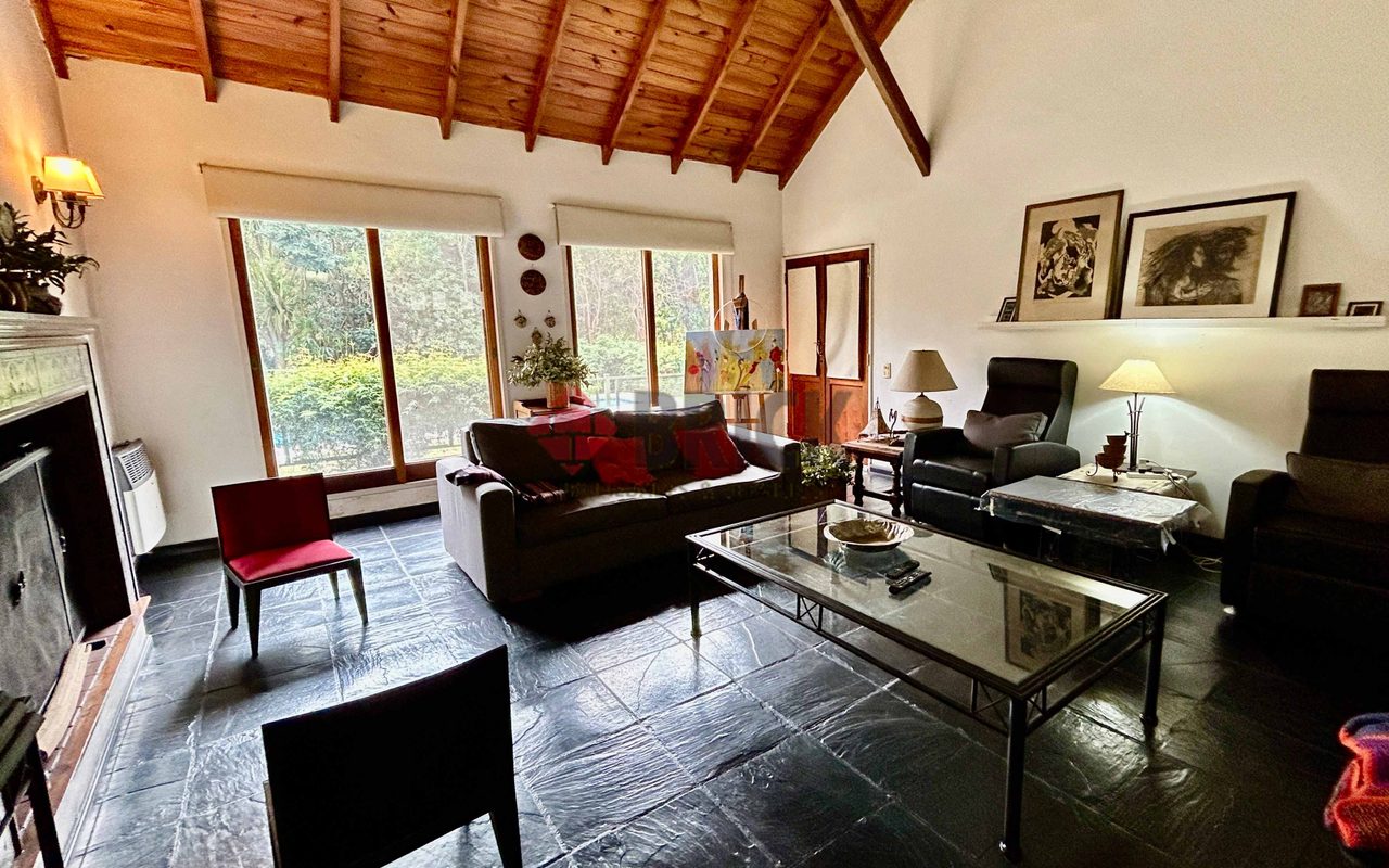 GOLFERS COUNTRY CLUB 5