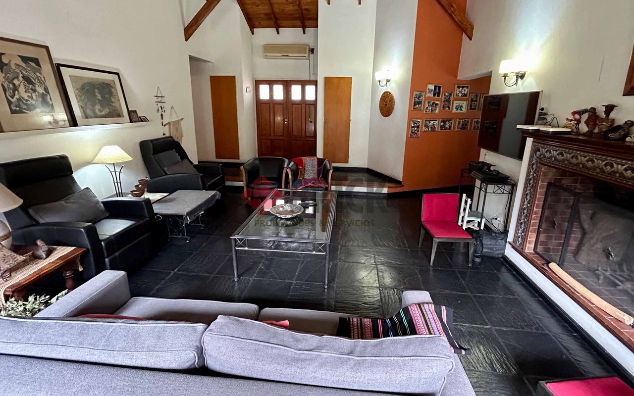 GOLFERS COUNTRY CLUB 3