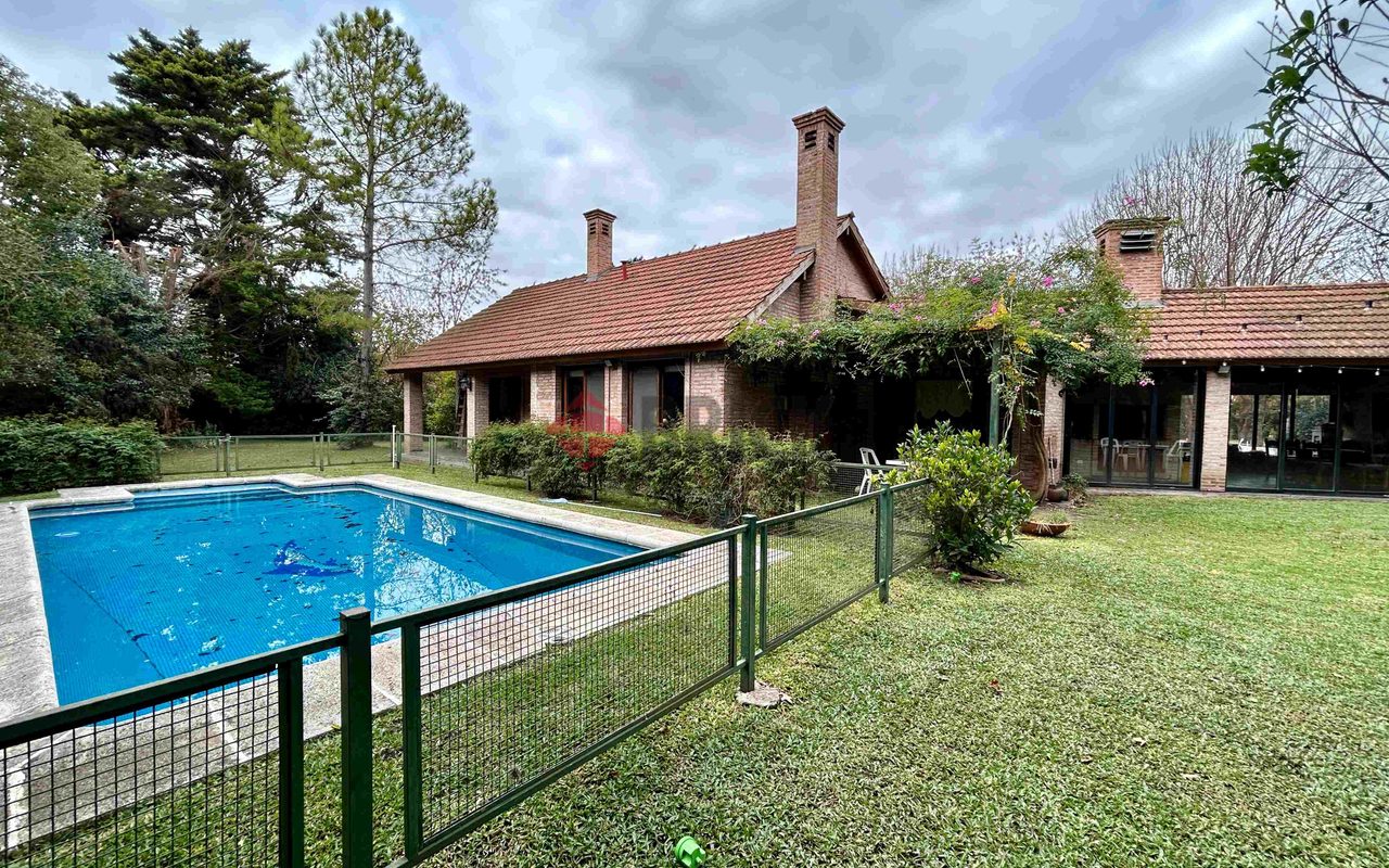 GOLFERS COUNTRY CLUB 25