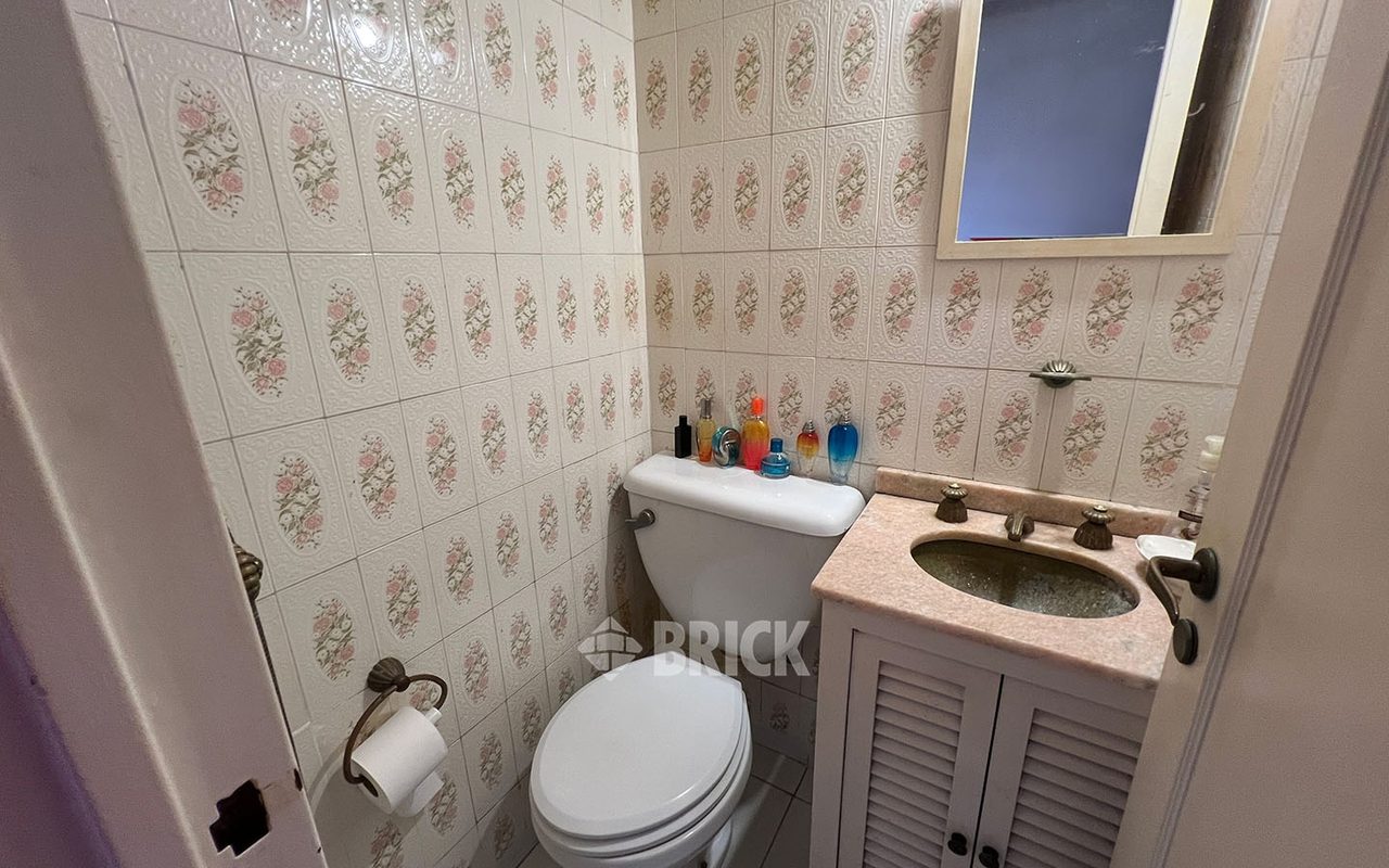 OLAZABAL al 2800 Piso 8 10