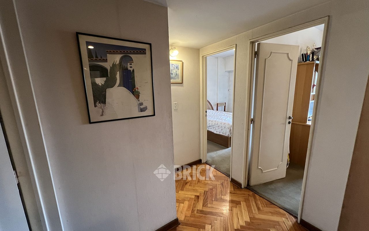 OLAZABAL al 2800 Piso 8 12