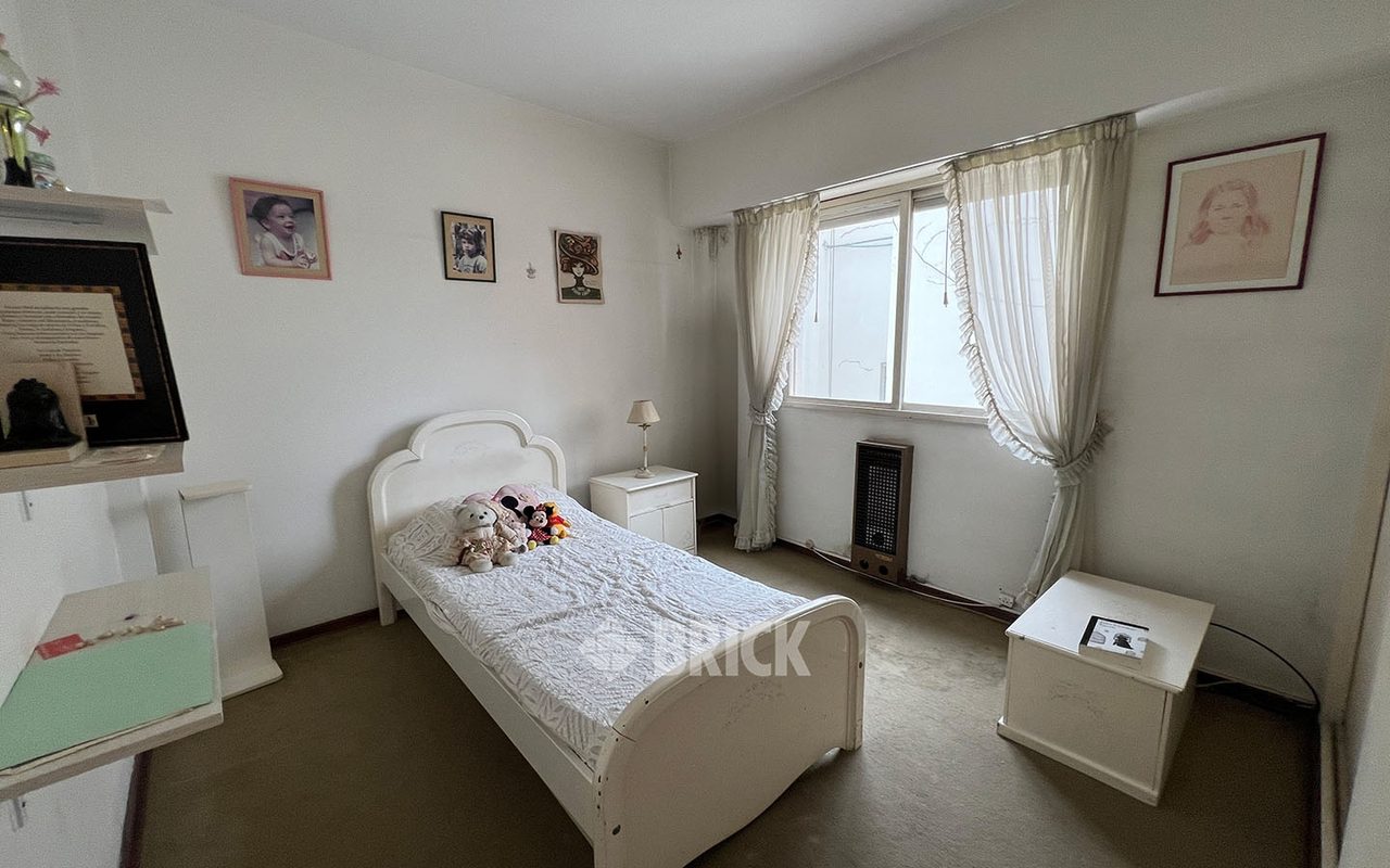 OLAZABAL al 2800 Piso 8 21