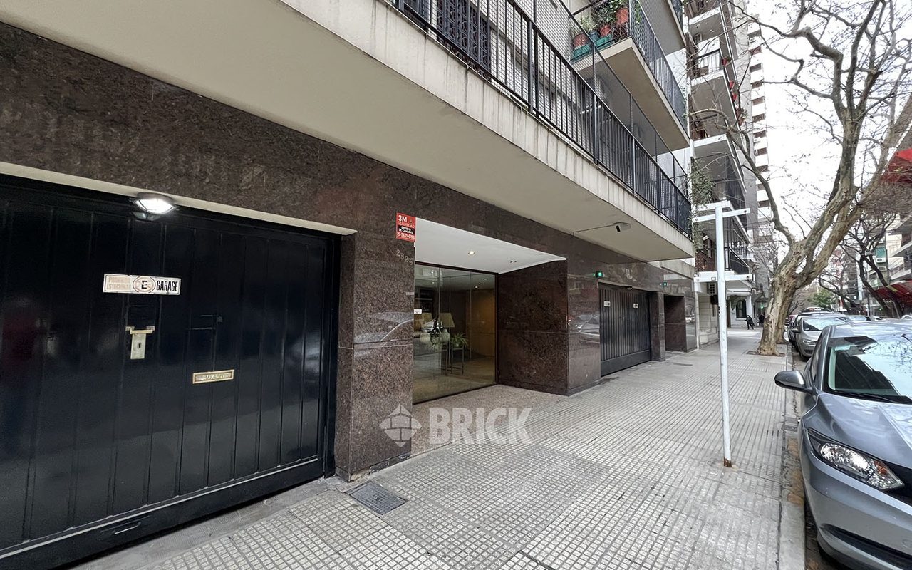 OLAZABAL al 2800 Piso 8 28