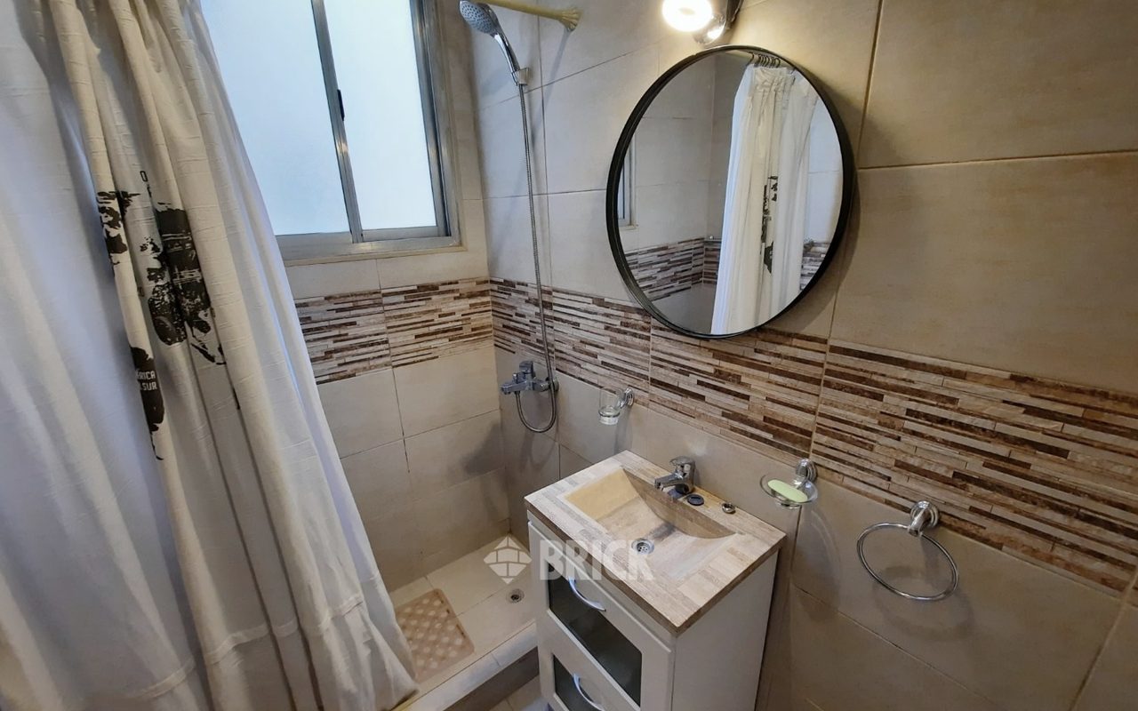 JUSTO, JUAN B., AV. al 2500 Piso 5 11