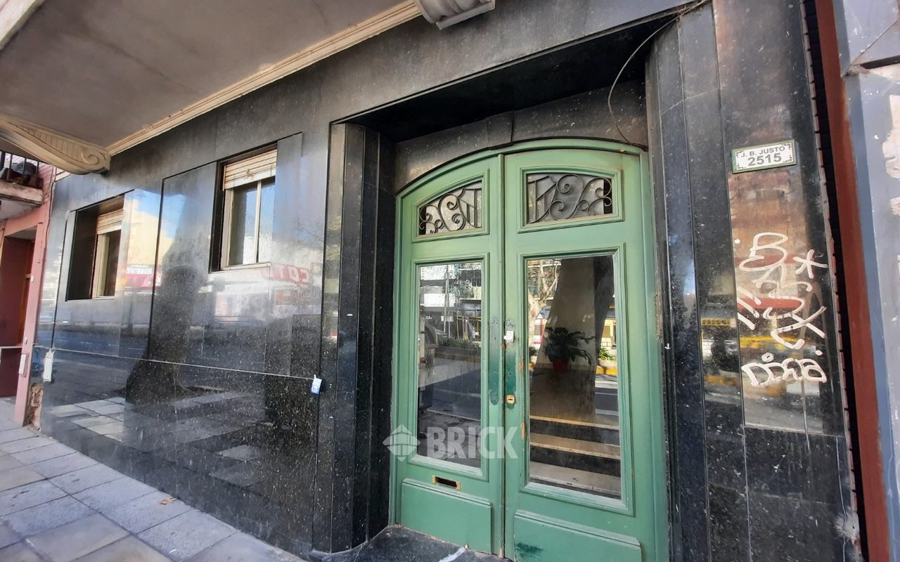 JUSTO, JUAN B., AV. al 2500 Piso 5 24
