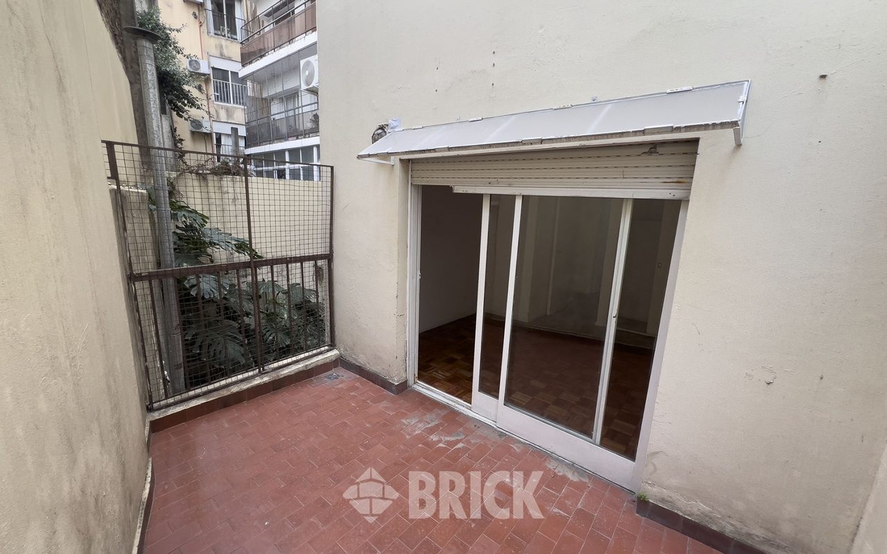 BRAVO, MARIO al 1100 Piso 1 16