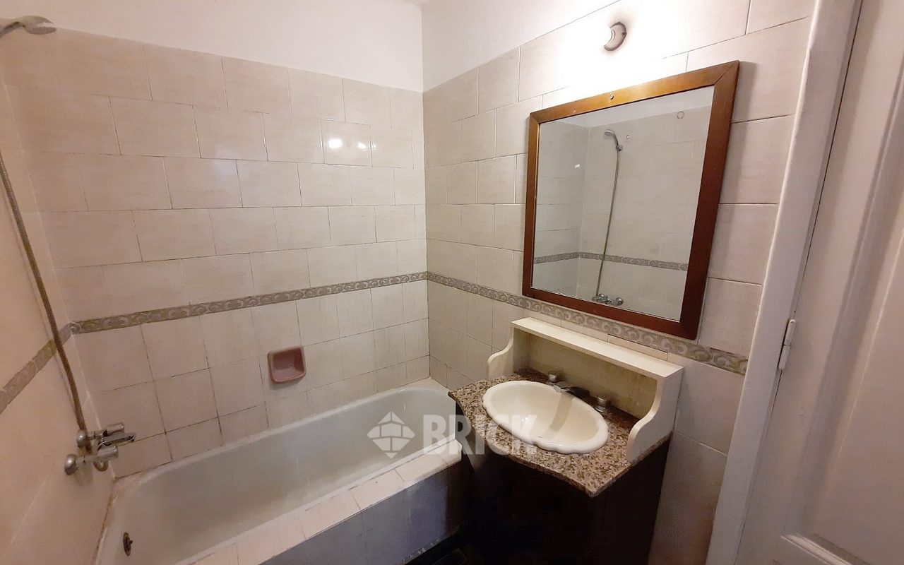 ARRIOLA al 0 Piso PB 10