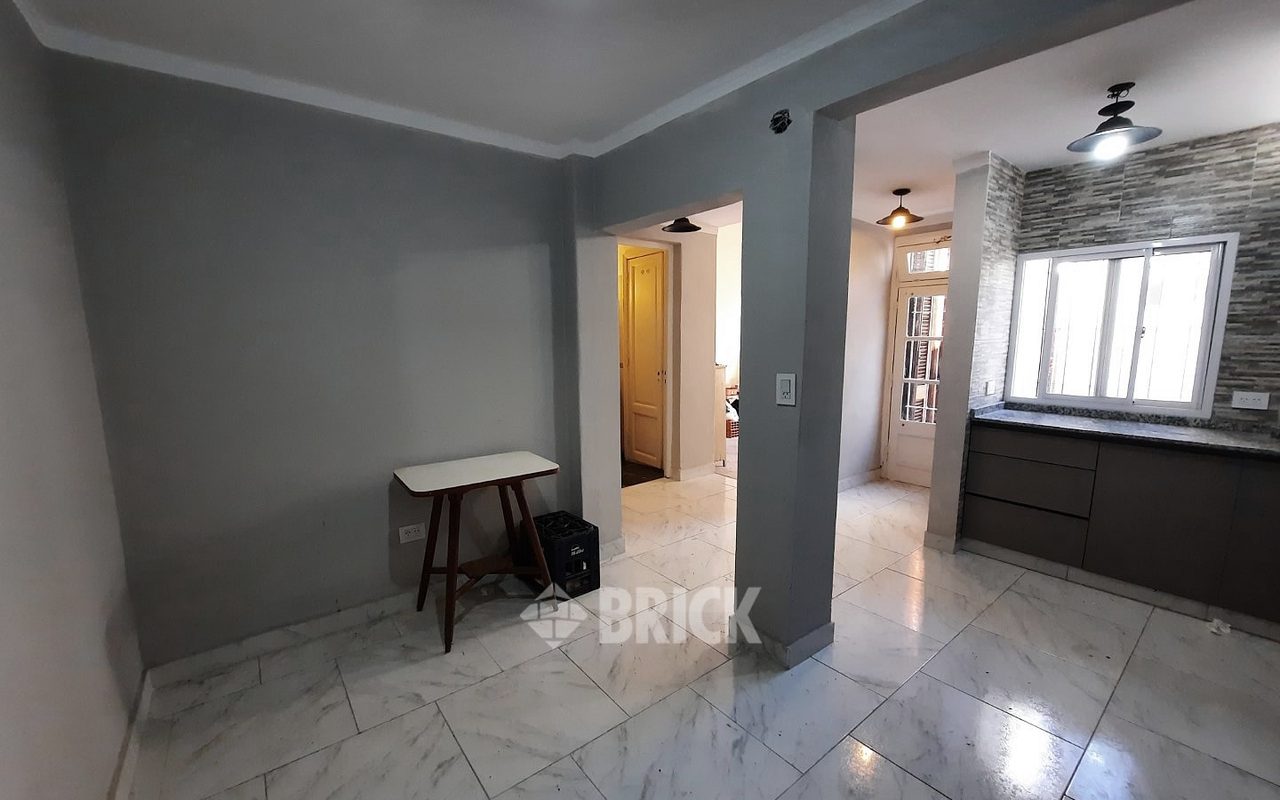 ARRIOLA al 0 Piso PB 14