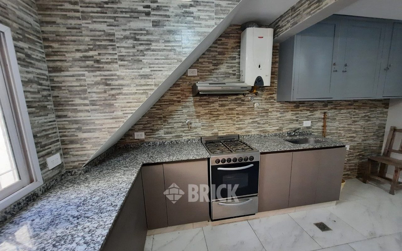 ARRIOLA al 0 Piso PB 17