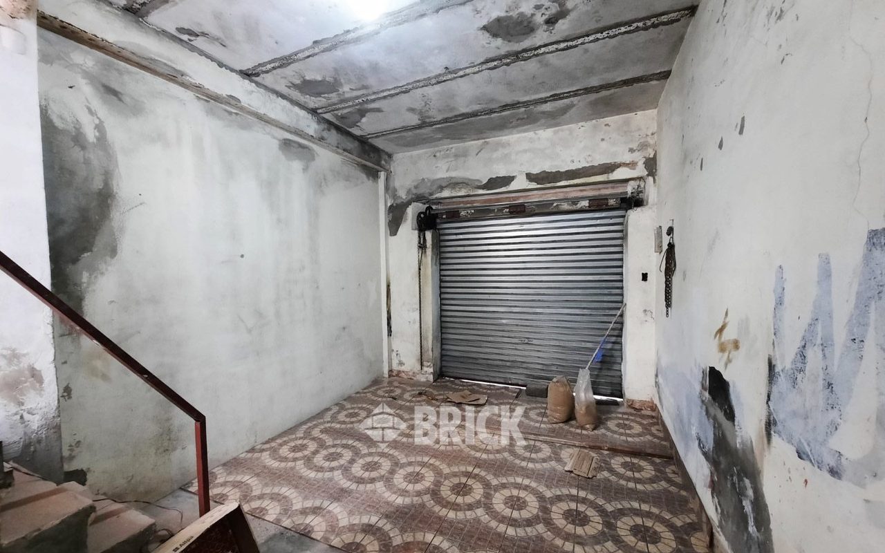 ARRIOLA al 0 Piso PB 28