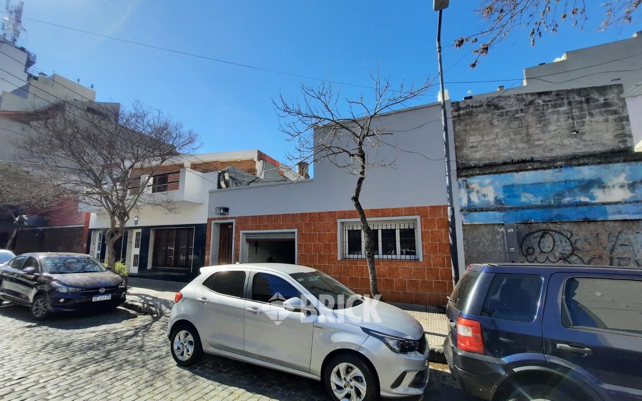 ARRIOLA al 0 Piso PB 33