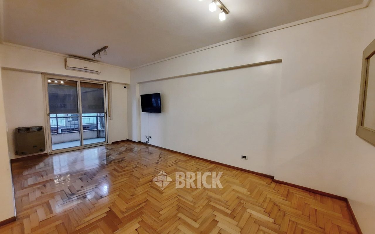 GURRUCHAGA al 2100 Piso 2 1