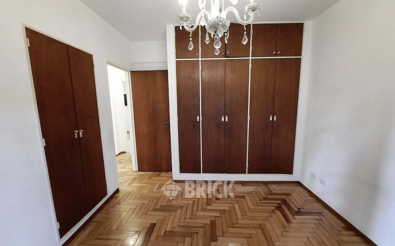 GURRUCHAGA al 2100 Piso 2 13