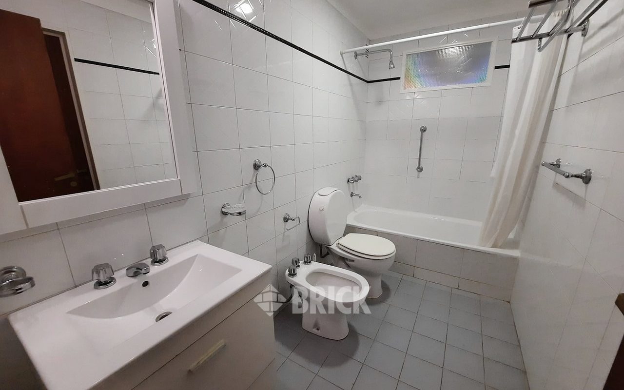 GURRUCHAGA al 2100 Piso 2 15