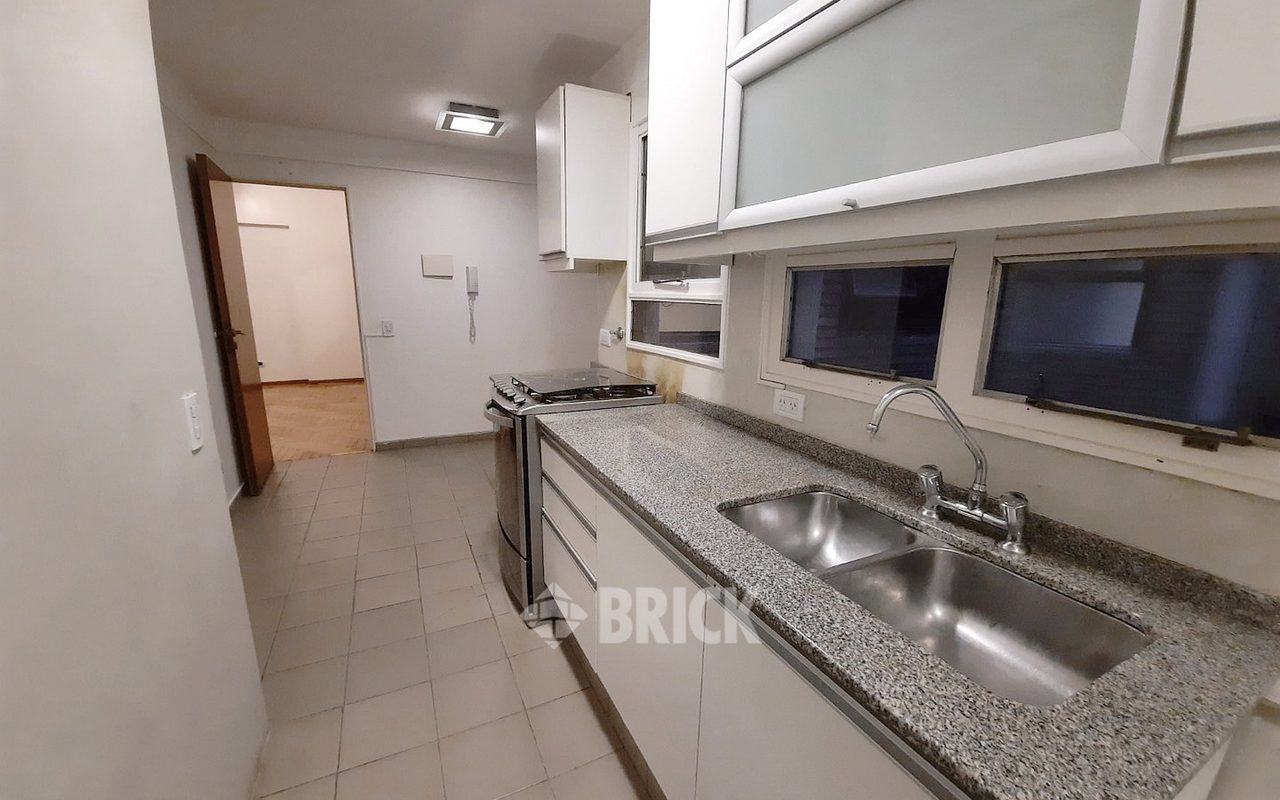 GURRUCHAGA al 2100 Piso 2 23