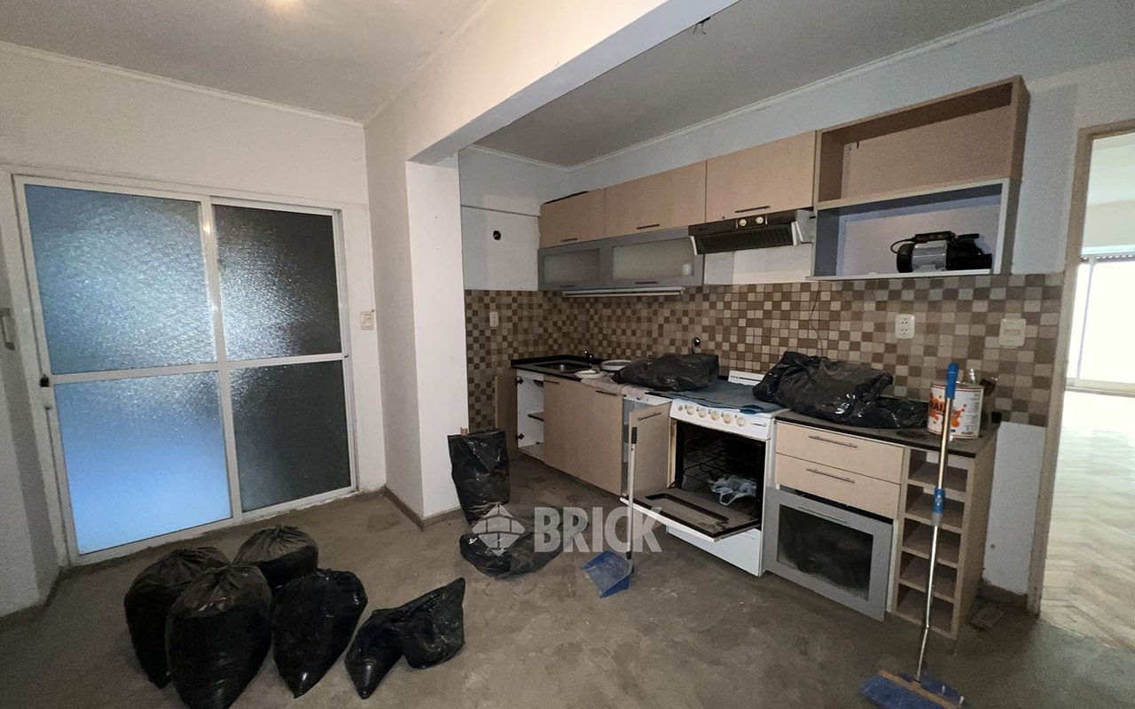 TUCUMAN al 2200 Piso 2 15