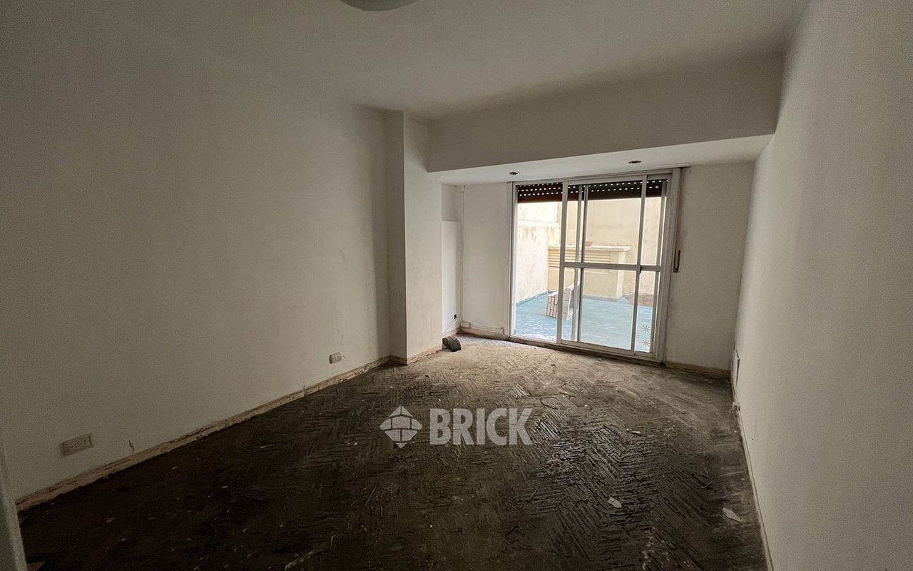 TUCUMAN al 2200 Piso 2 8