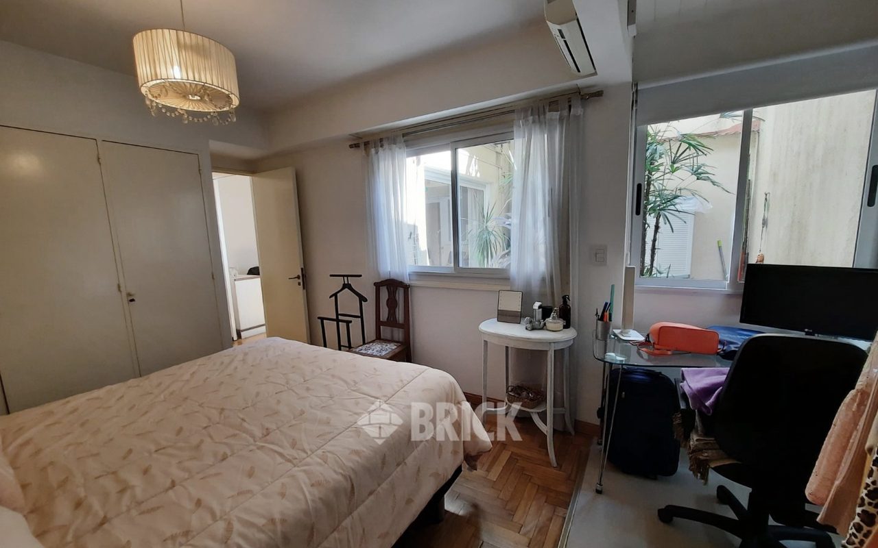 SOLDADO DE LA INDEPENDENCIA al 700 Piso PB 18