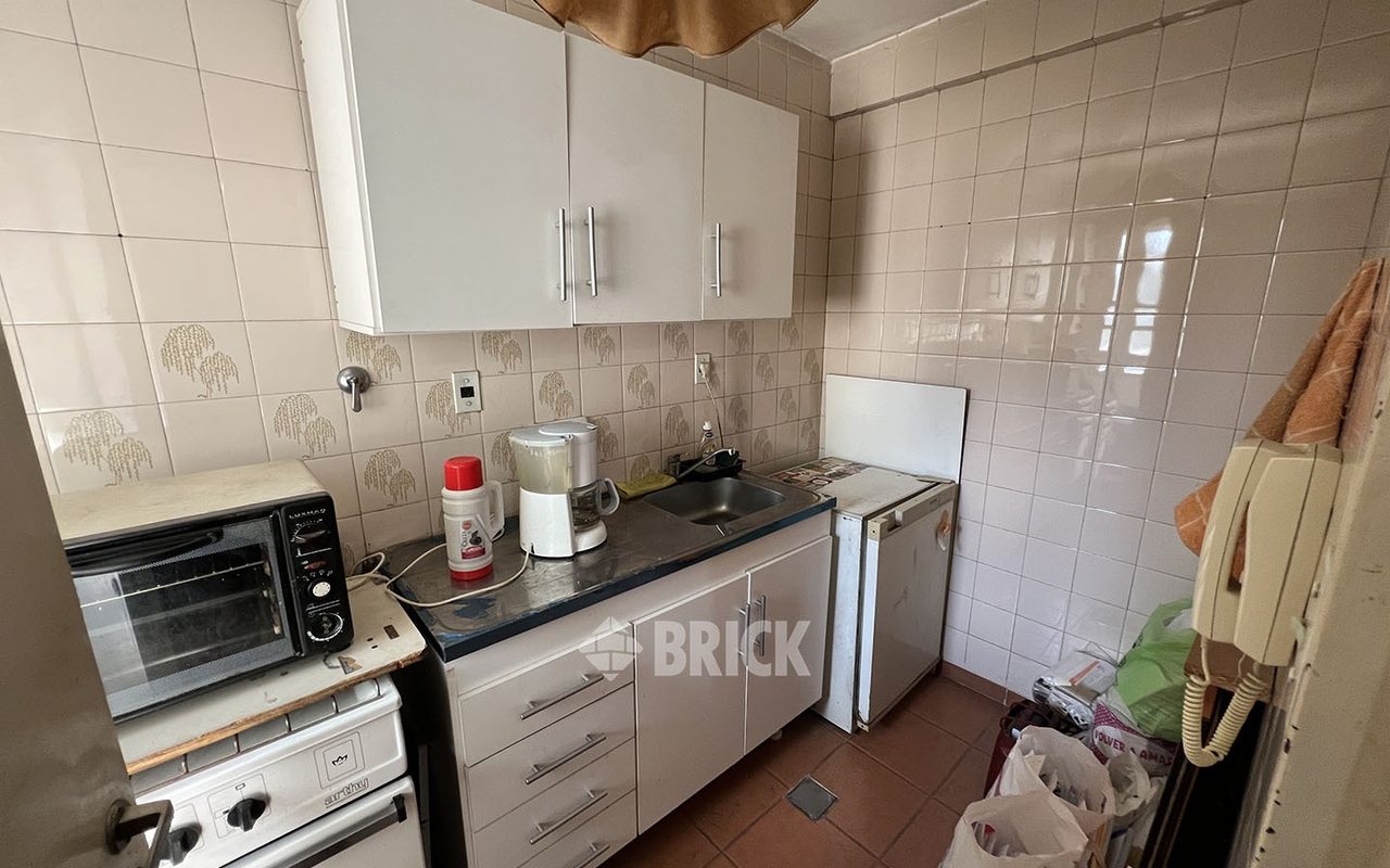 AVELLANEDA, AV. al 1800 Piso 5 4