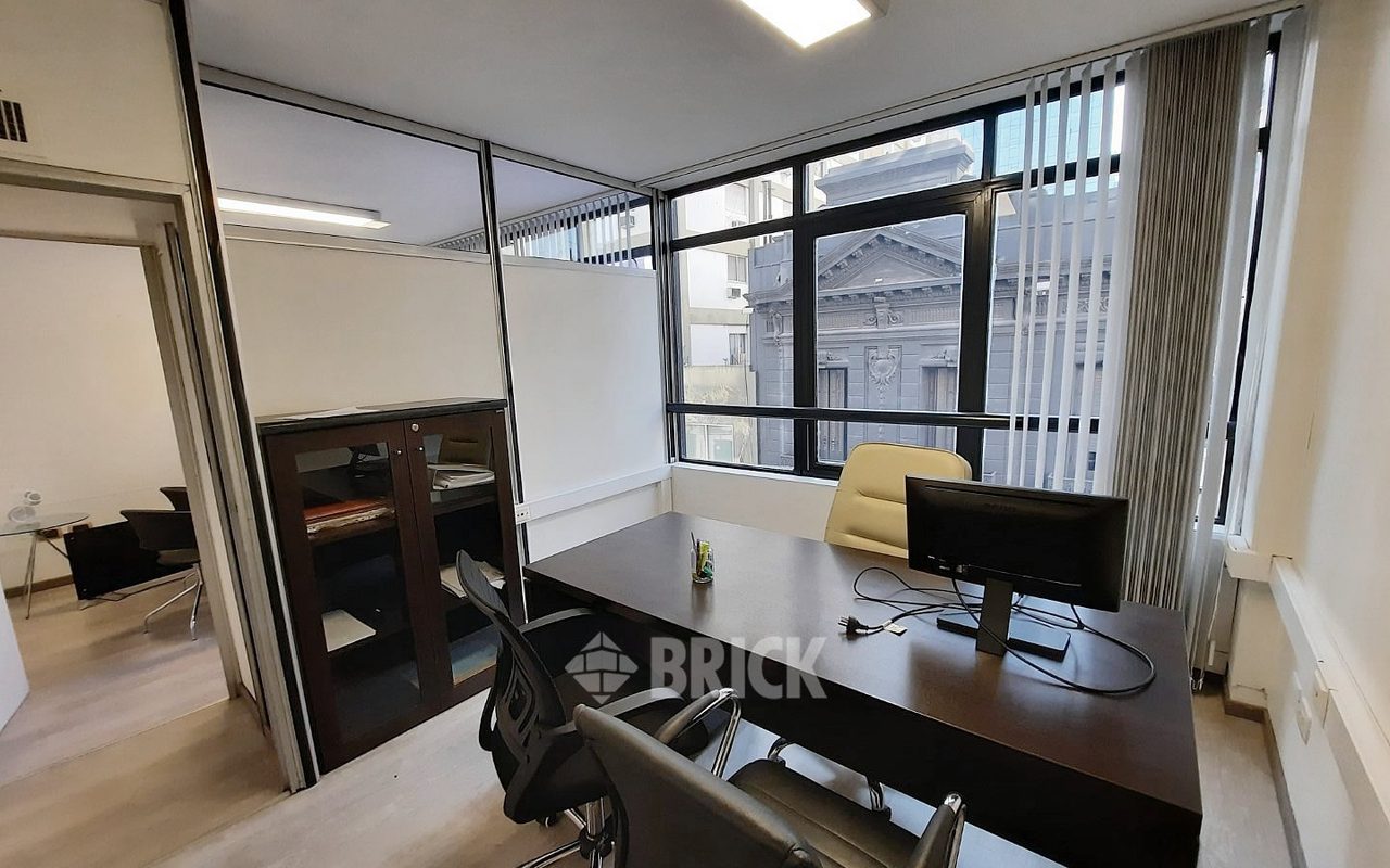 SARMIENTO al 1400 Piso 4 10