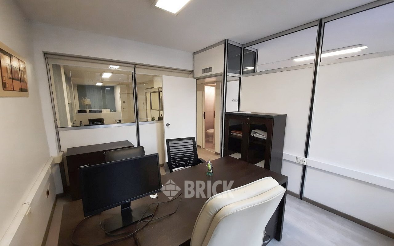 SARMIENTO al 1400 Piso 4 12