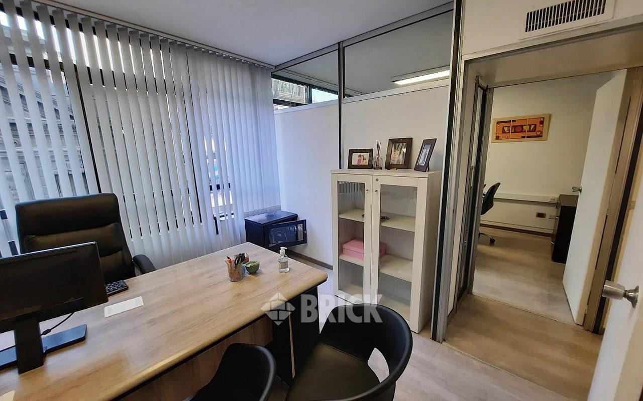 SARMIENTO al 1400 Piso 4 15