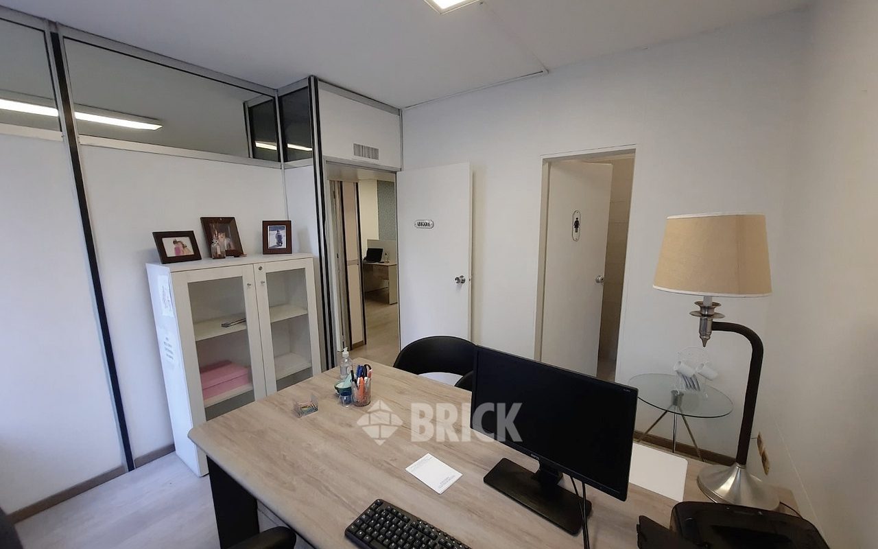 SARMIENTO al 1400 Piso 4 17