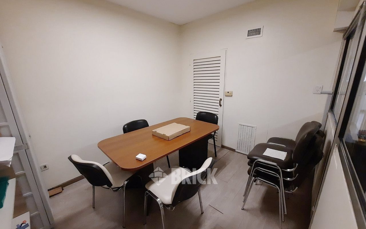 SARMIENTO al 1400 Piso 4 20