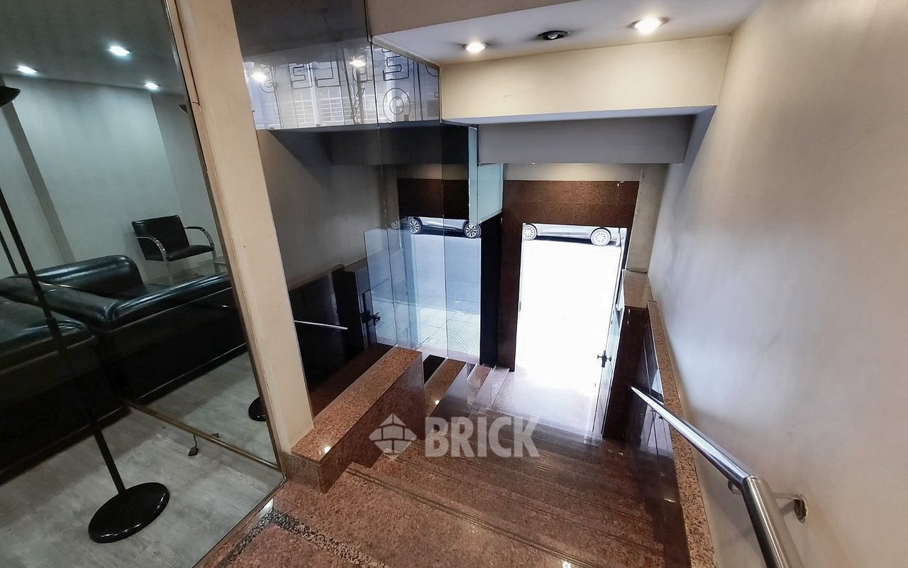 SARMIENTO al 1400 Piso 4 24