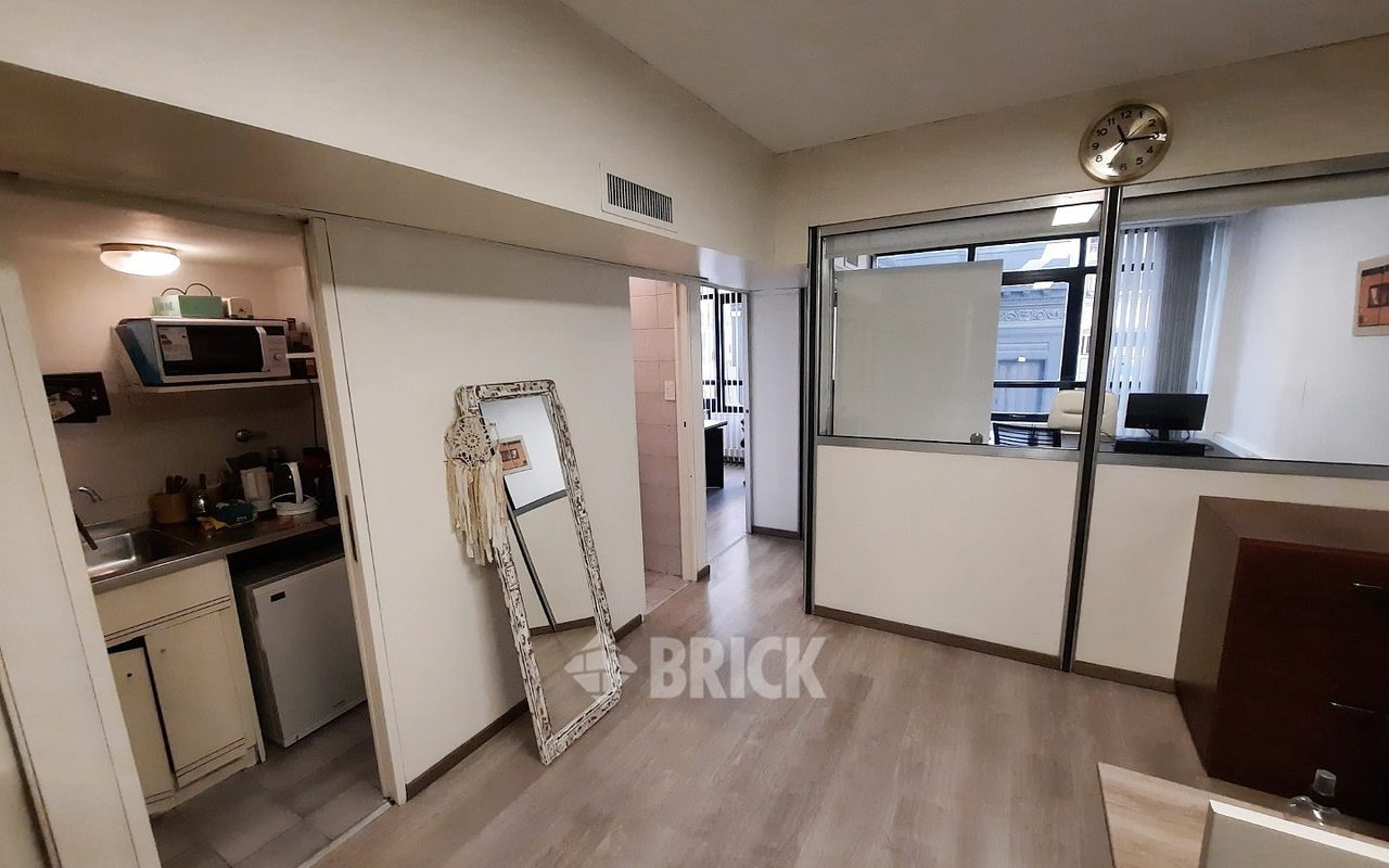 SARMIENTO al 1400 Piso 4 4