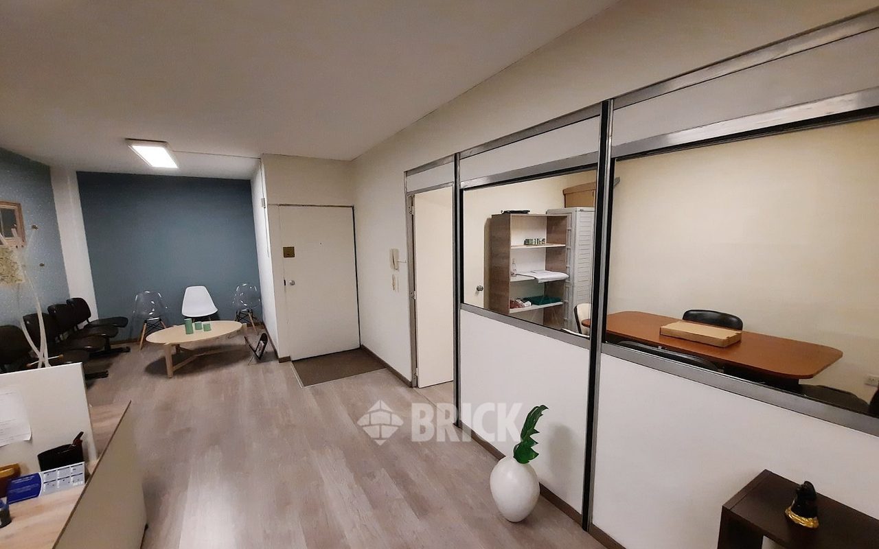 SARMIENTO al 1400 Piso 4 6