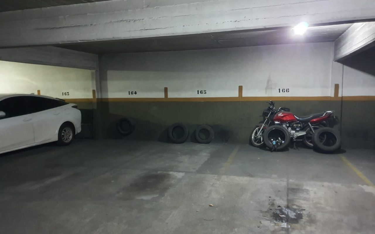 RIVADAVIA, AV. al 6300 Piso 1° Sub. 10