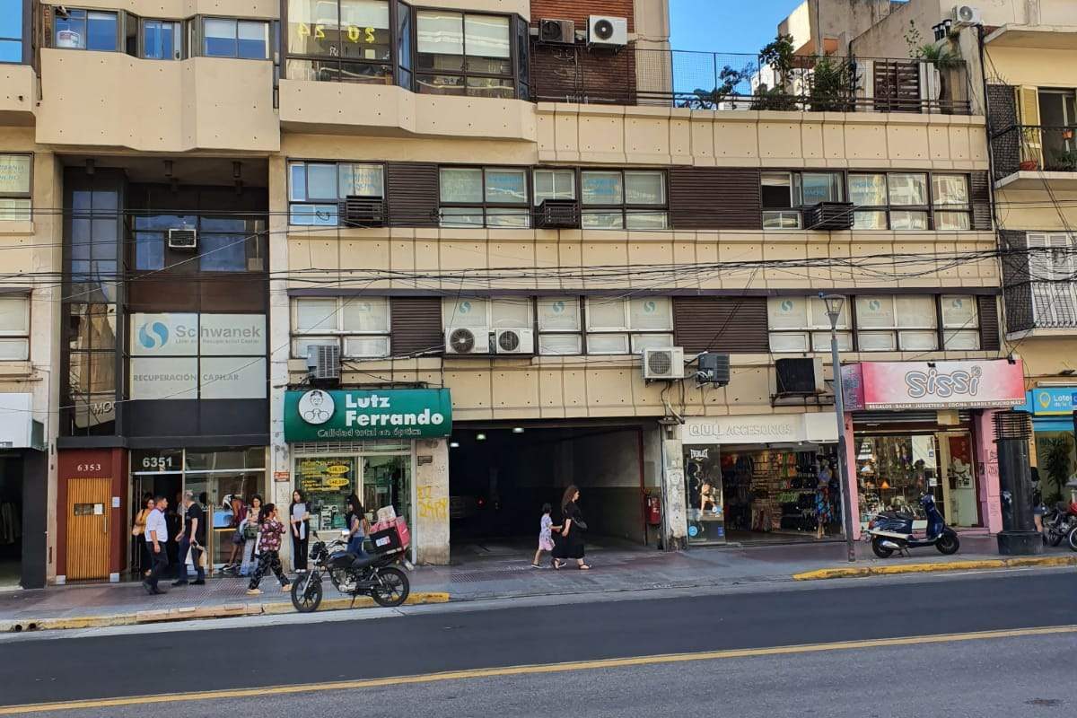 RIVADAVIA, AV. al 6300 Piso 1° Sub. 1