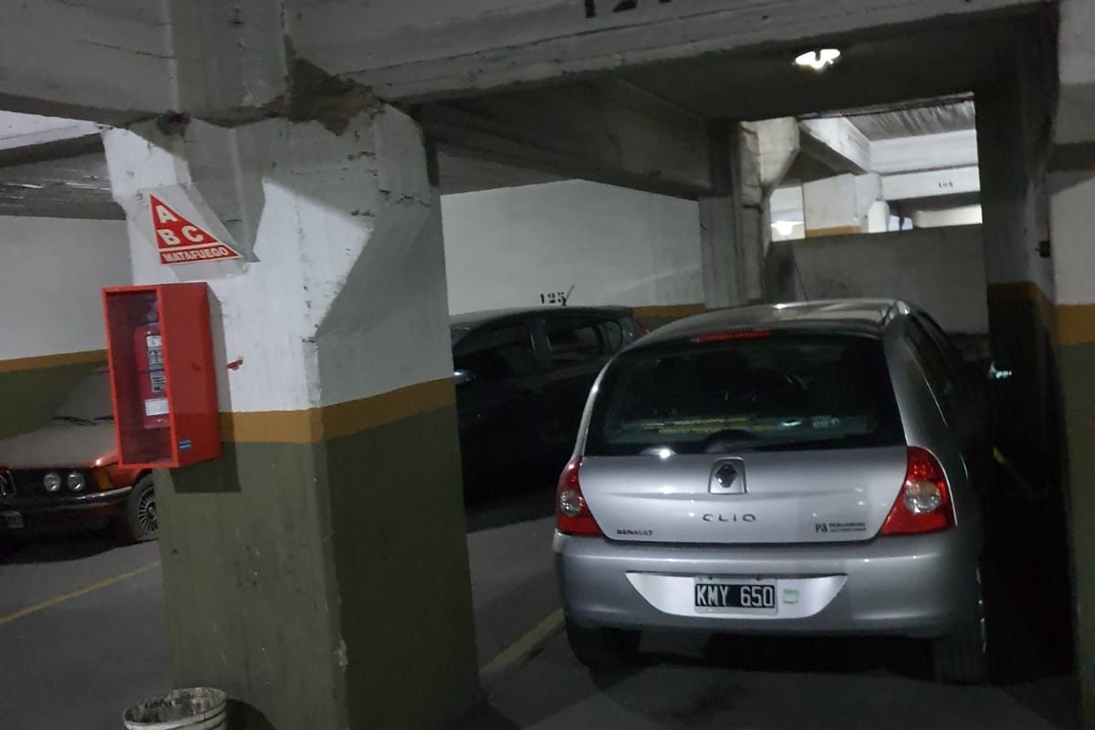 RIVADAVIA, AV. al 6300 Piso 1° Sub. 2