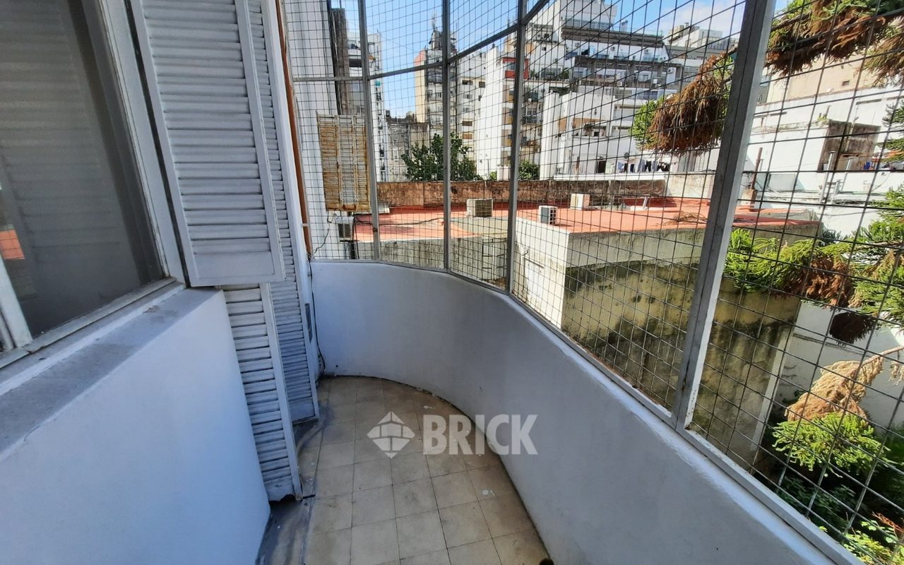 LARREA al 700 Piso 3 5