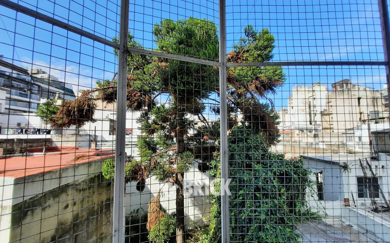 LARREA al 700 Piso 3 6