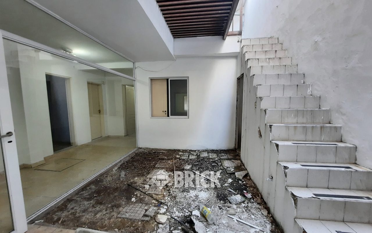 CALVO, CARLOS al 1100 23