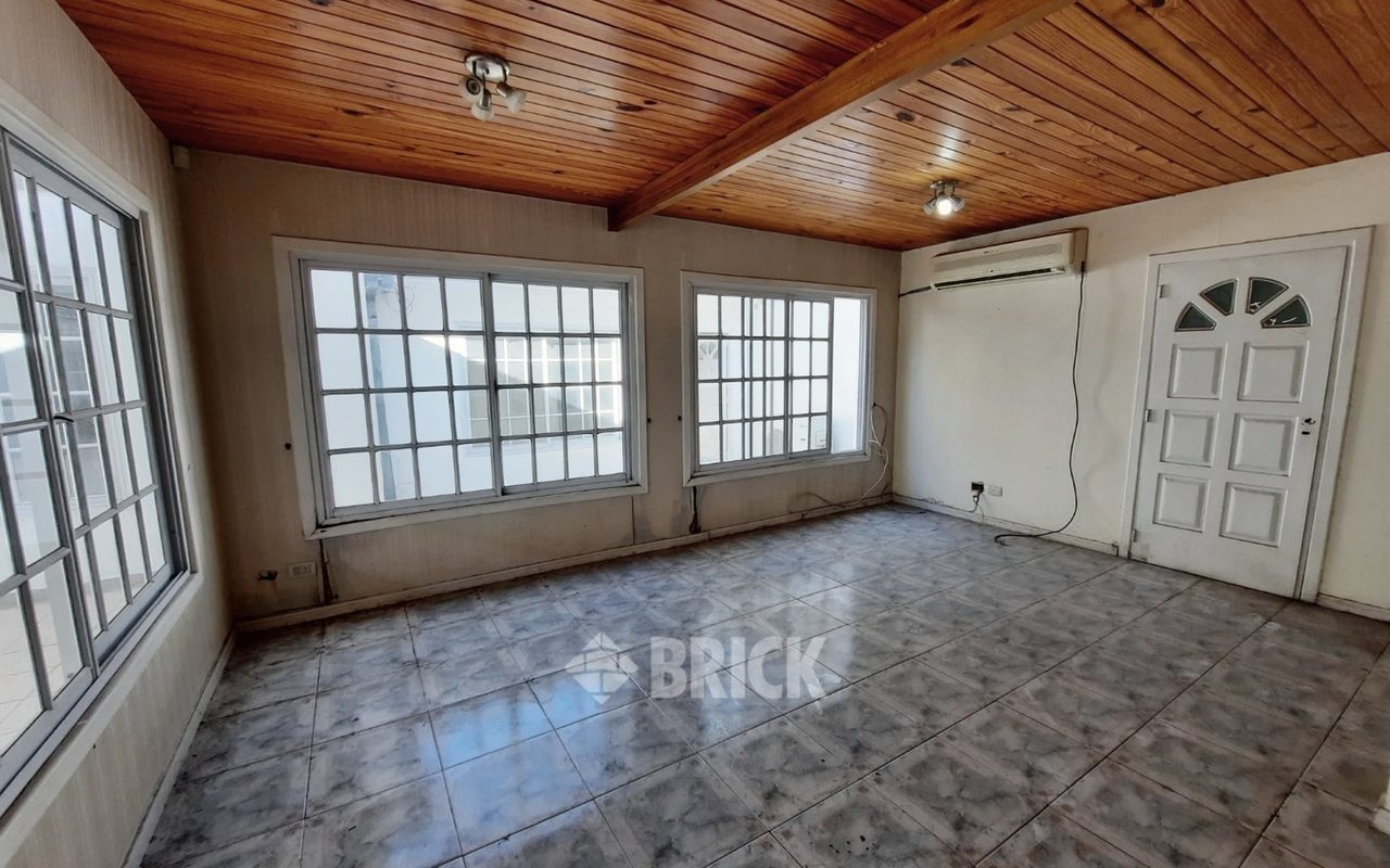 CALVO, CARLOS al 1100 31