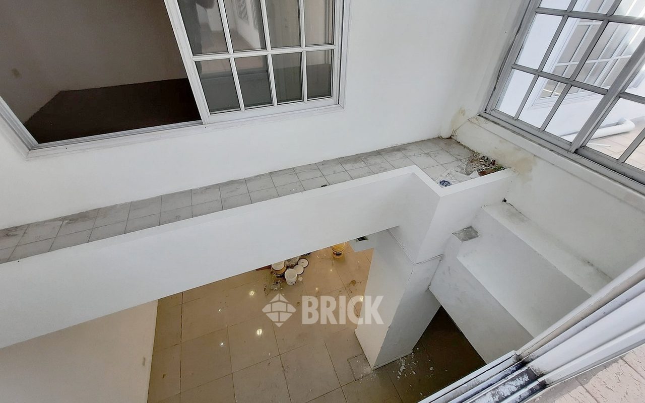 CALVO, CARLOS al 1100 43