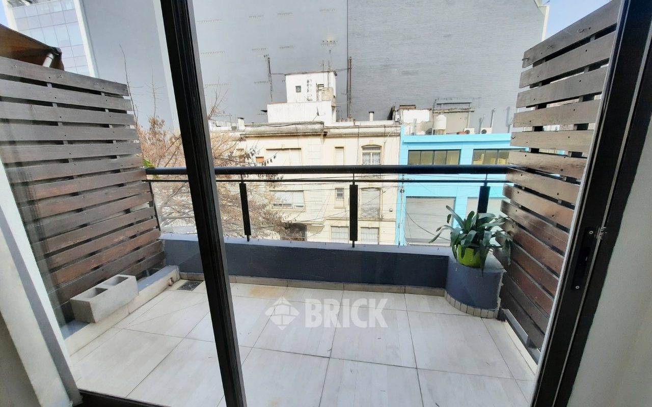 SERRANO al 700 Piso 2 4