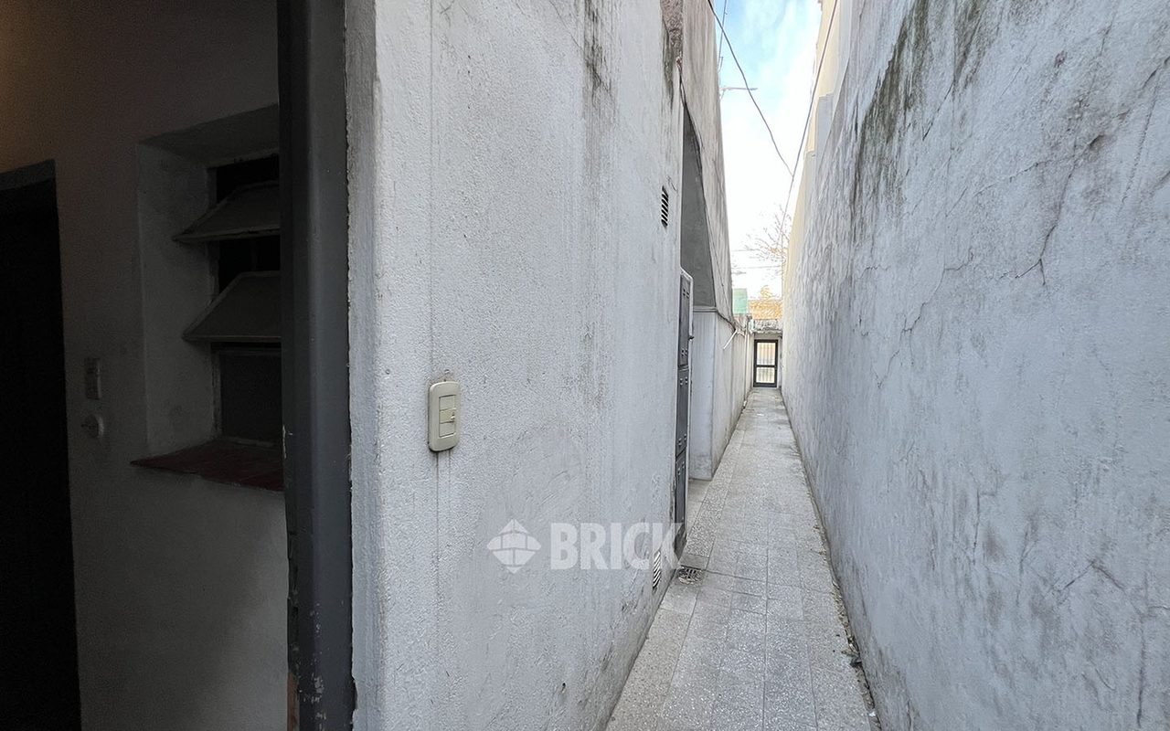 FERNANDEZ MORENO al 2400 11