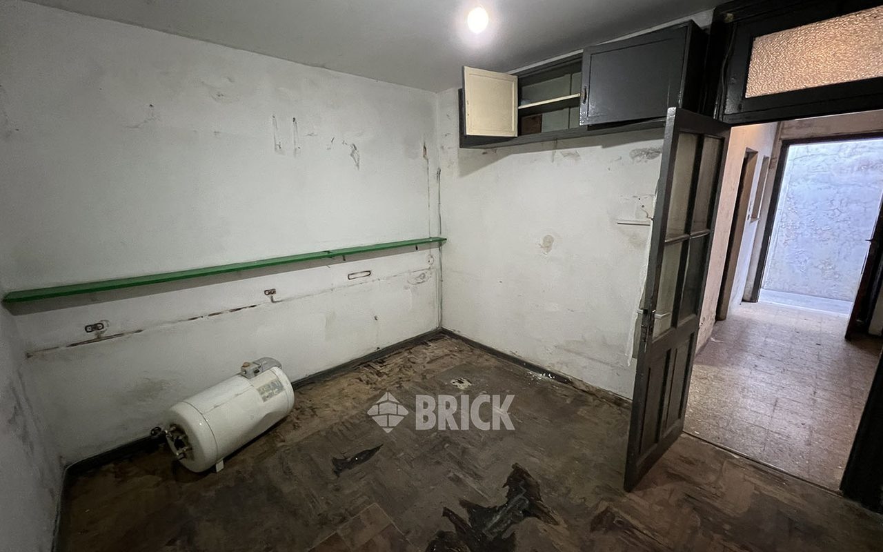 FERNANDEZ MORENO al 2400 9